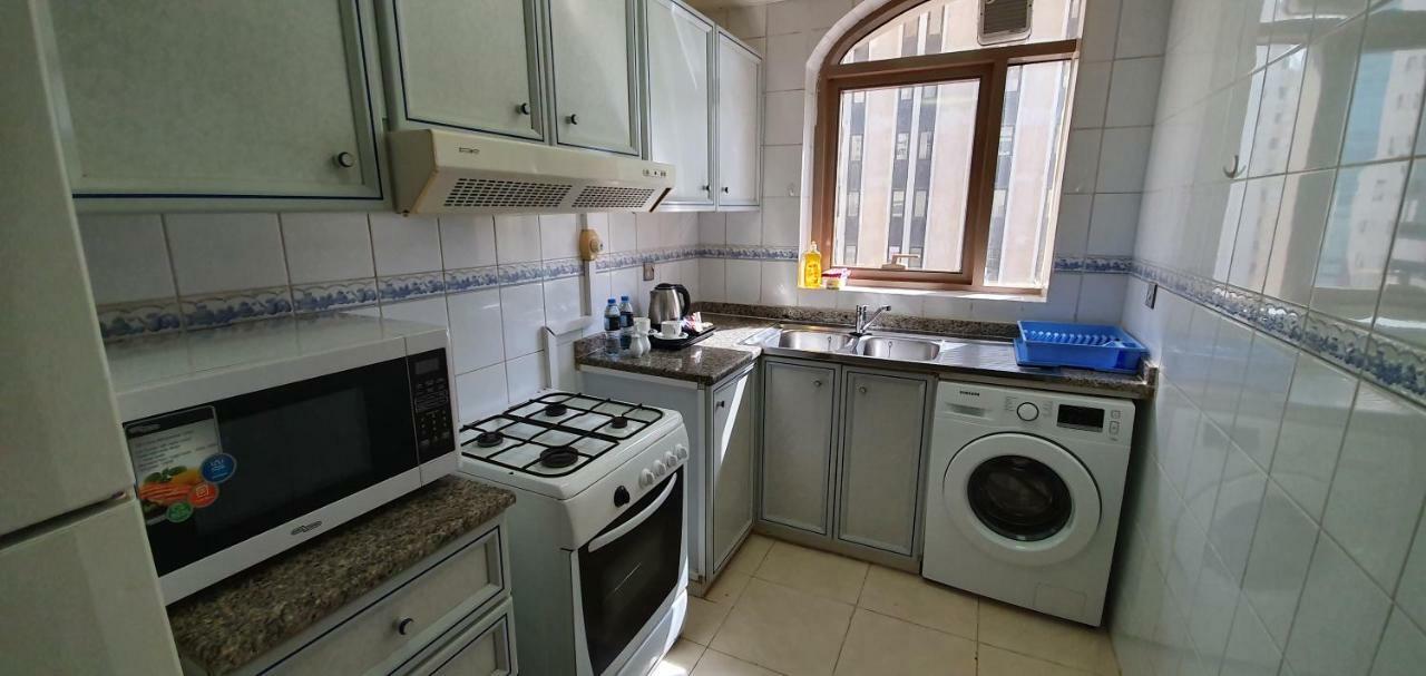 אבו דאבי Ivory Hotel Apartments מראה חיצוני תמונה